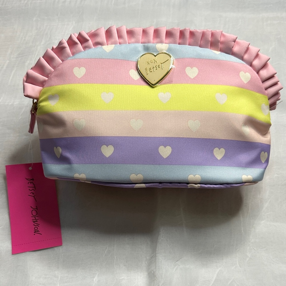 NWT! Betsey Johnson Rainbow Striped Heart Bag with Pretty Floral Lining